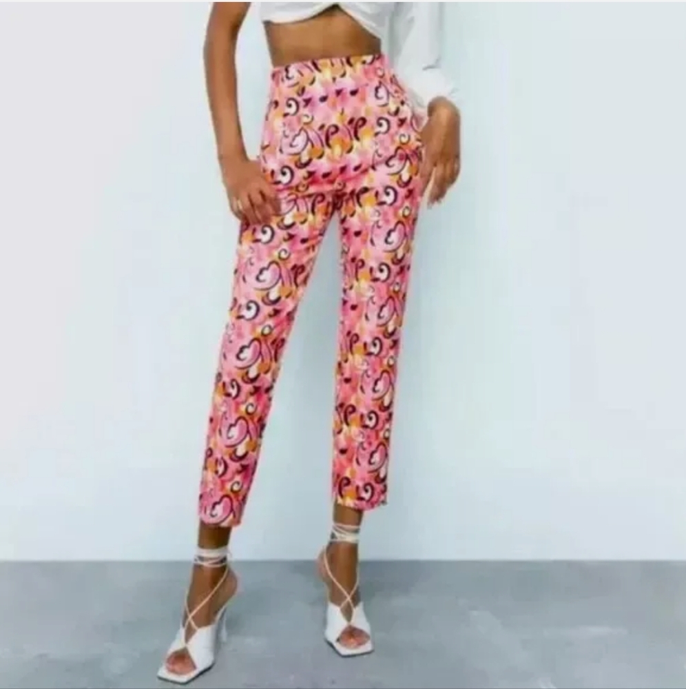 Zara Paisley Floral High Waisted Ankle Pants Pink and Orange Size Small